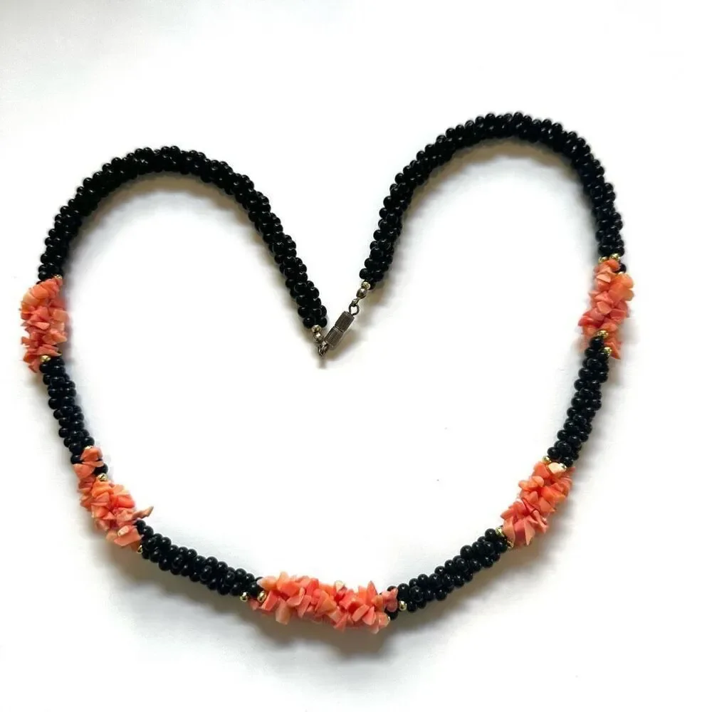 Coral and onyx beaded necklace coral onyx